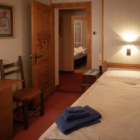 Turquino - Marmotte By Interhome Appartement Zermatt